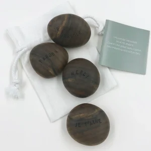 Ensemble de galets en bois, rituel Ho'oponopono
